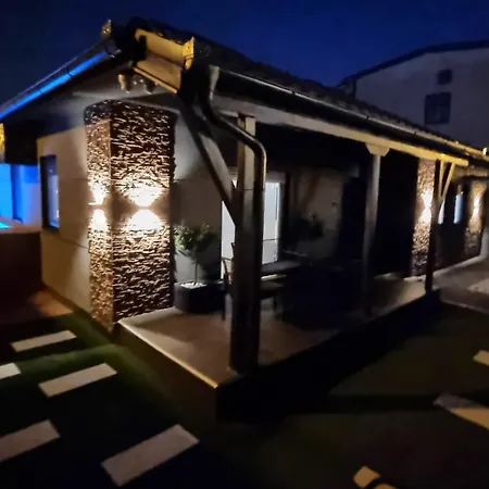 Relax House Ns * 诺威萨