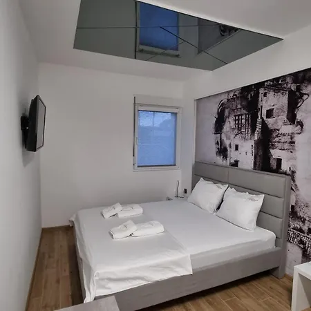Relax House Ns *